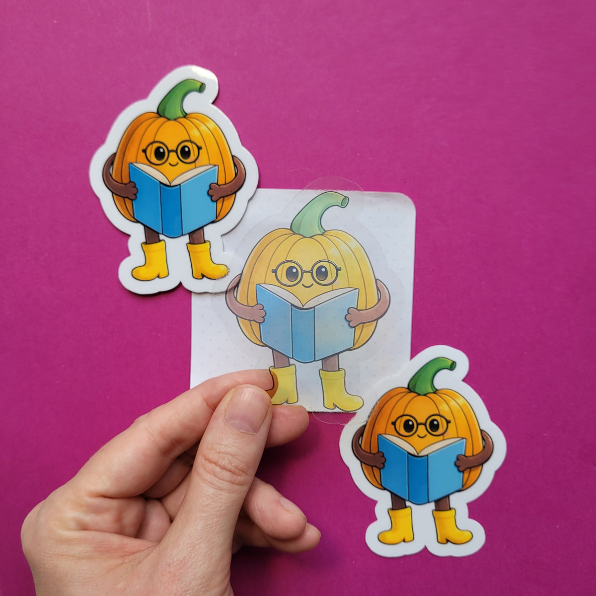 Sticker Kürby der lesende Kürbis groß transparent