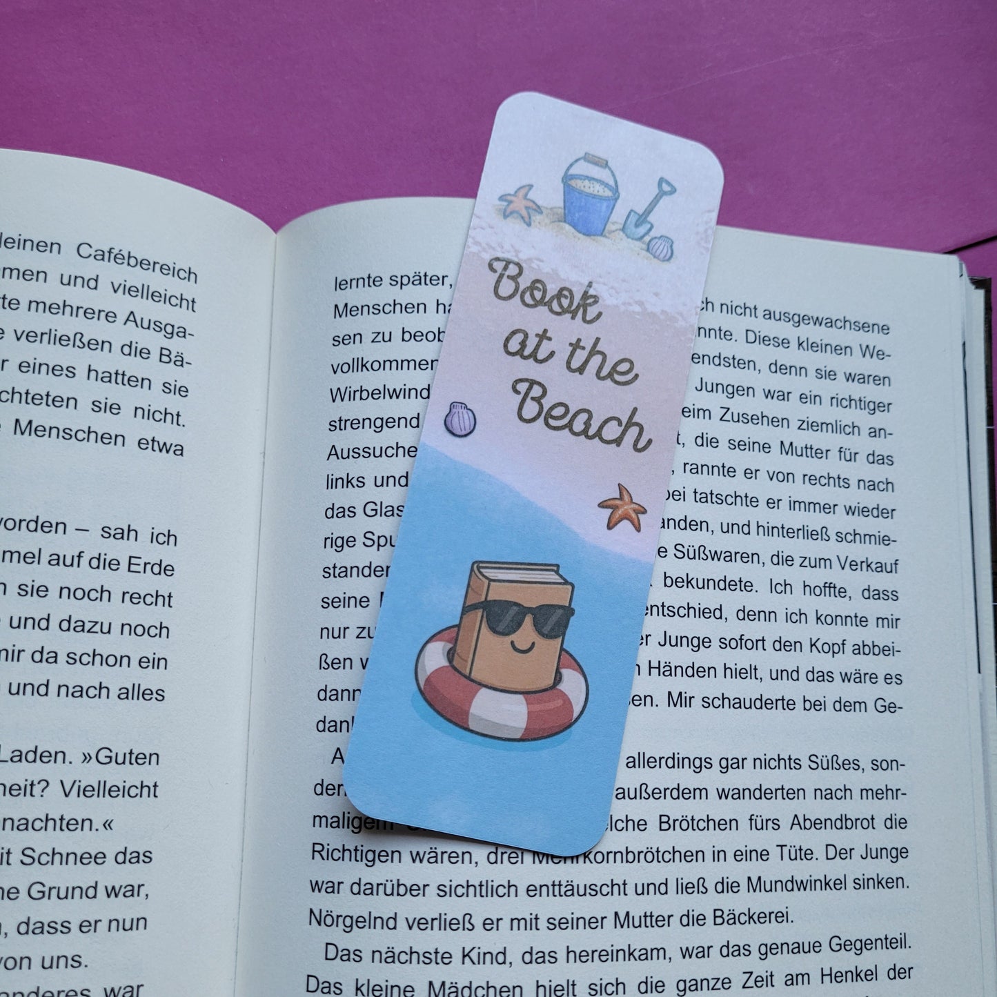 Standard-Lesezeichen „Book at the Beach“ - Sommer, Strand und jede Menge Bücherliebe 🏖️📚☀️✨