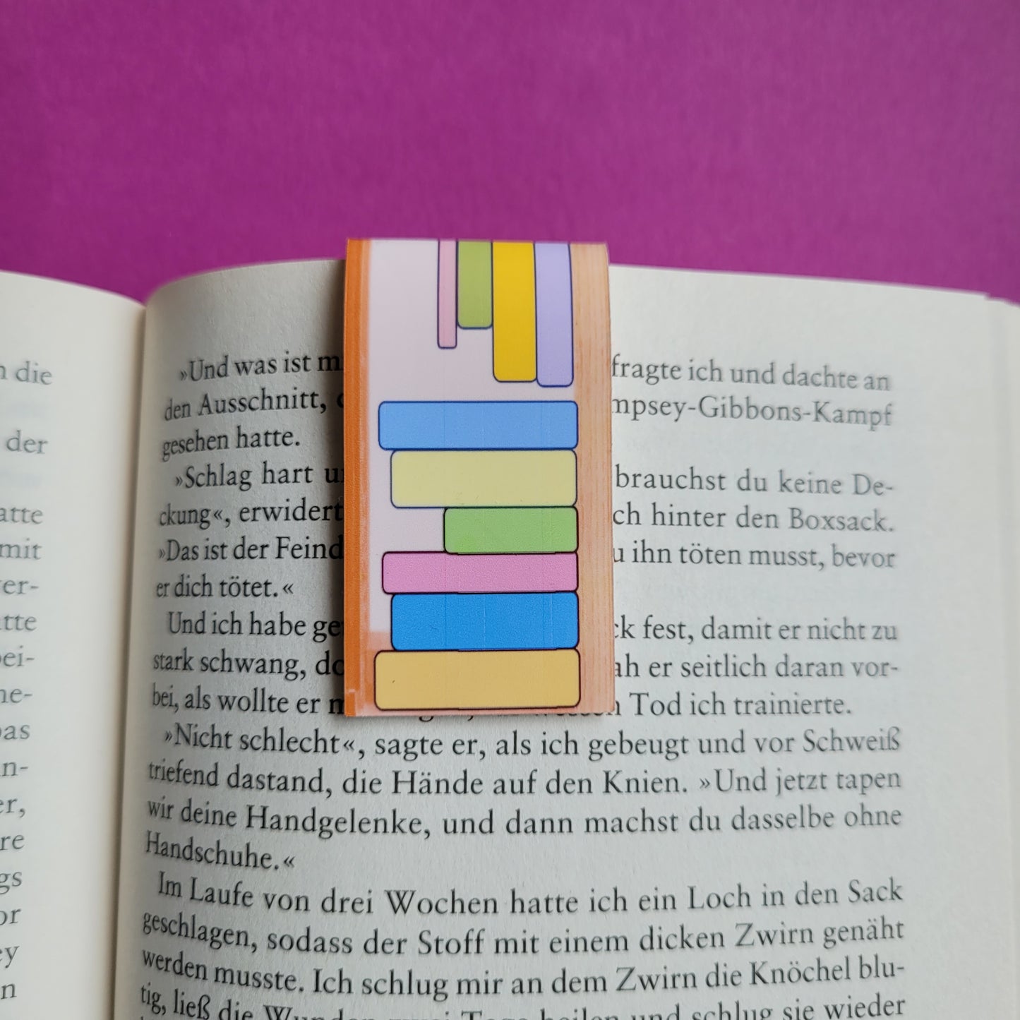 Magnet-Lesezeichen "Bücherregal"