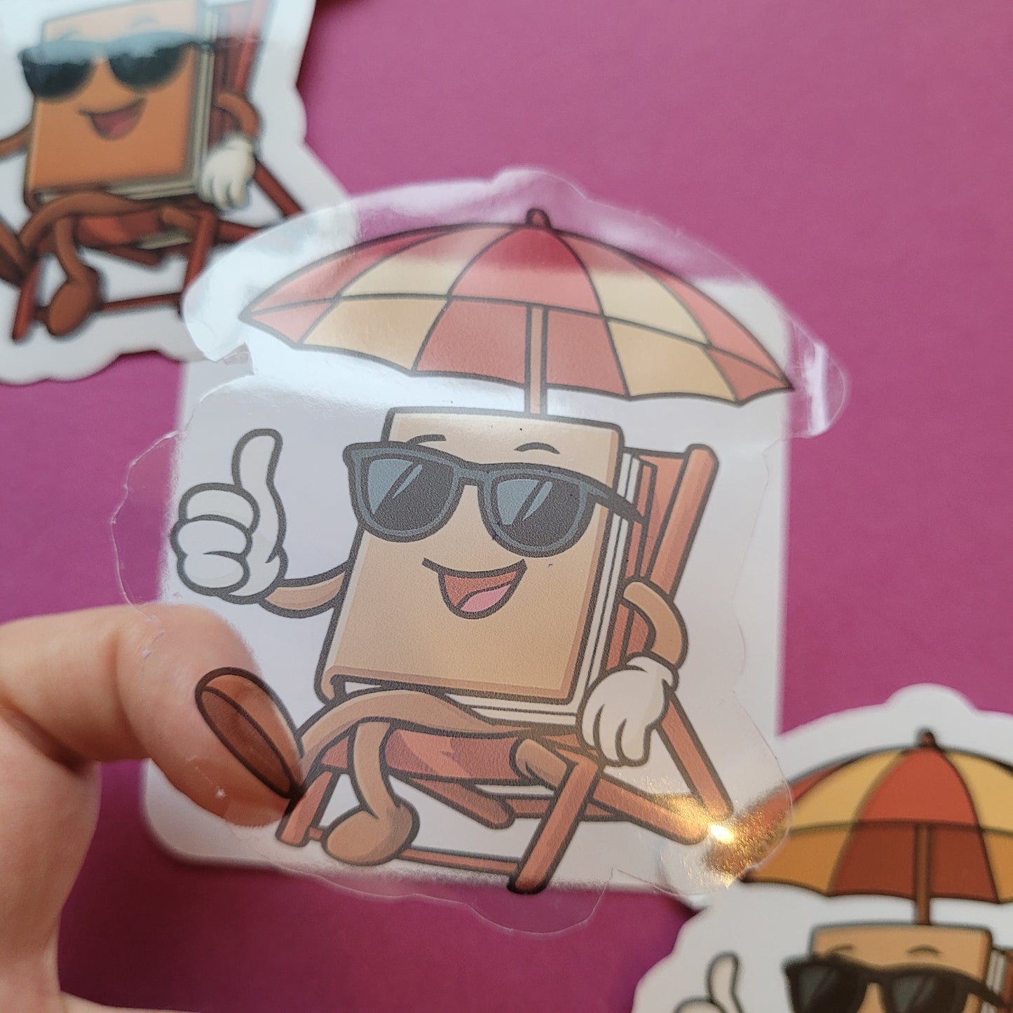 Sticker Buch im Liegestuhl groß transparent