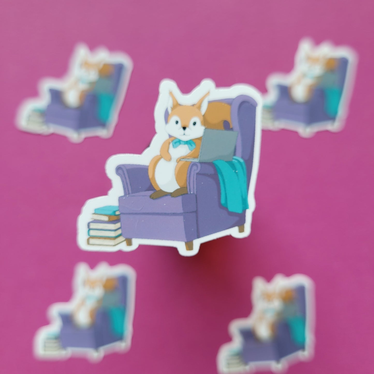 Sticker „Lesehörnchen"