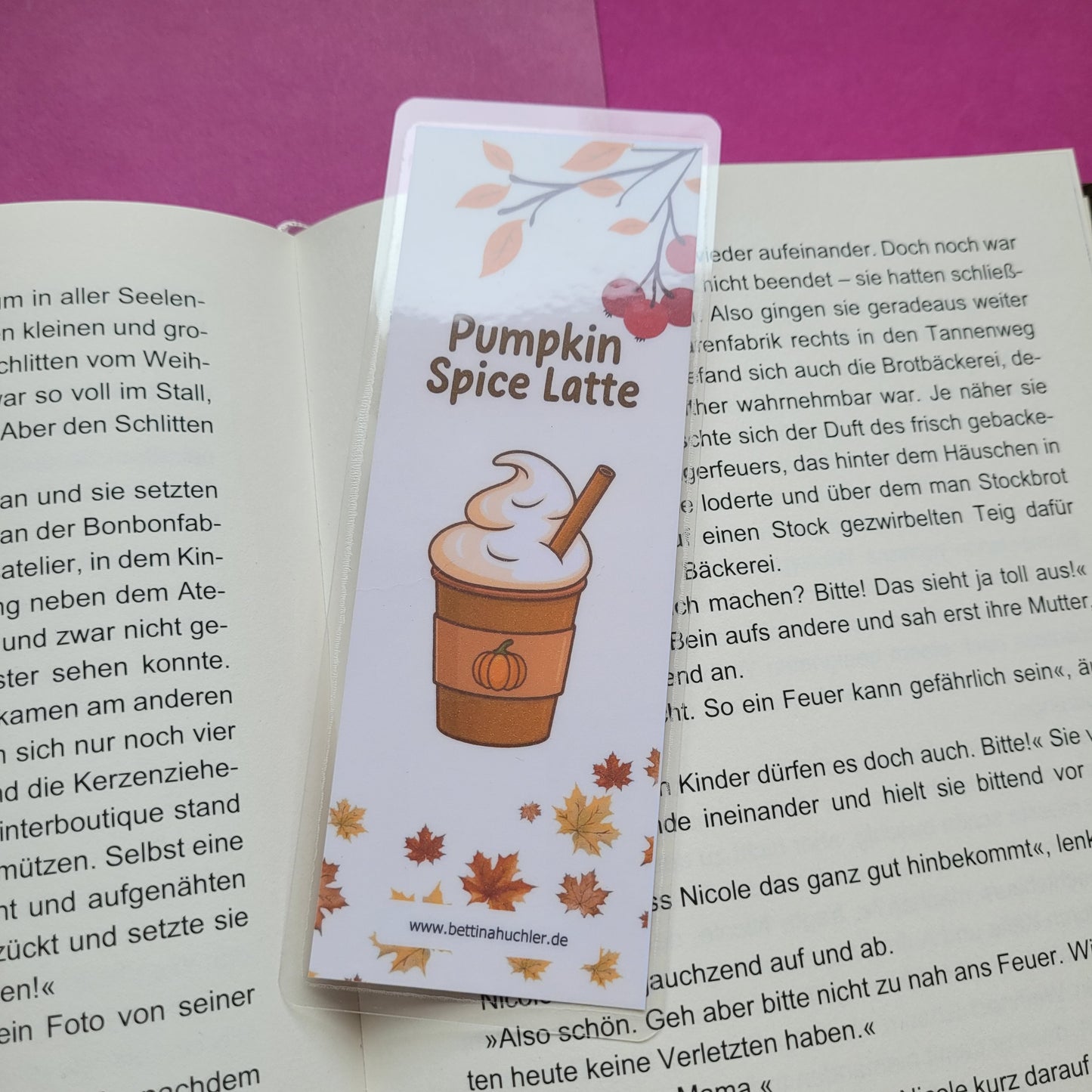 Standard-Lesezeichen „Pumpkin Spice Latte“ - Herbstliche Caféstimmung zwischen deinen Seiten 🎃☕📖