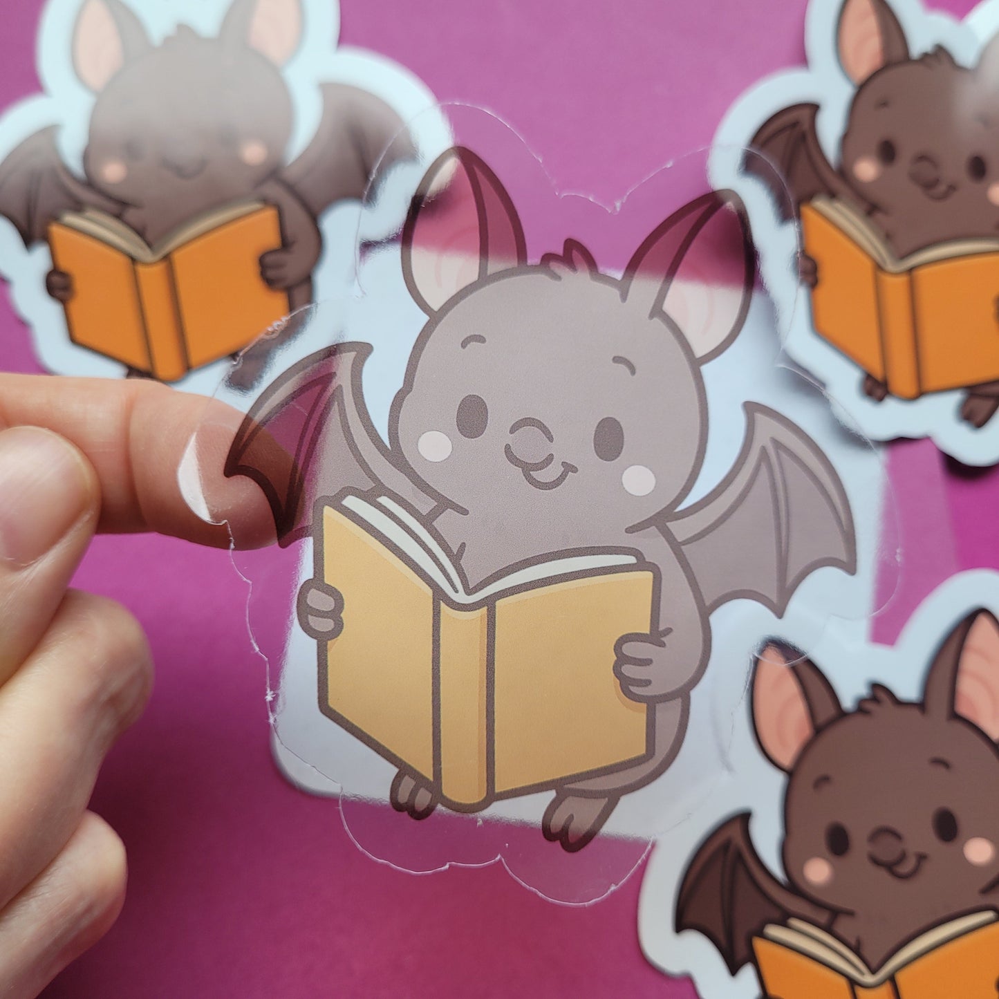 Sticker „Batty, die lesende Fledermaus"