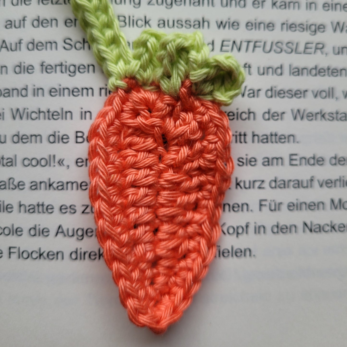 Häkel-Lesezeichen „Karotte“ 🥕