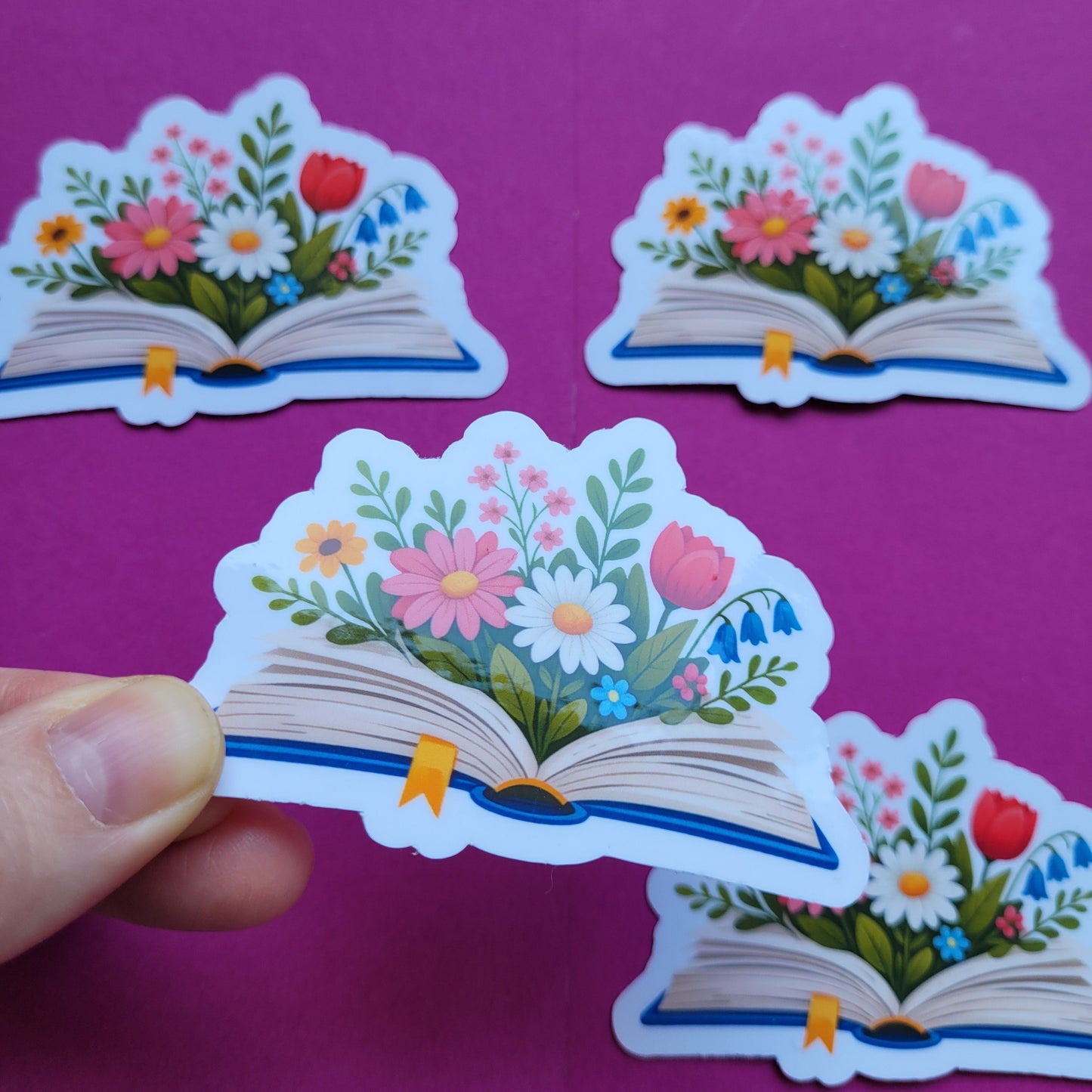 Sticker „Lesegarten - Erste Blüte“ 📖🌸