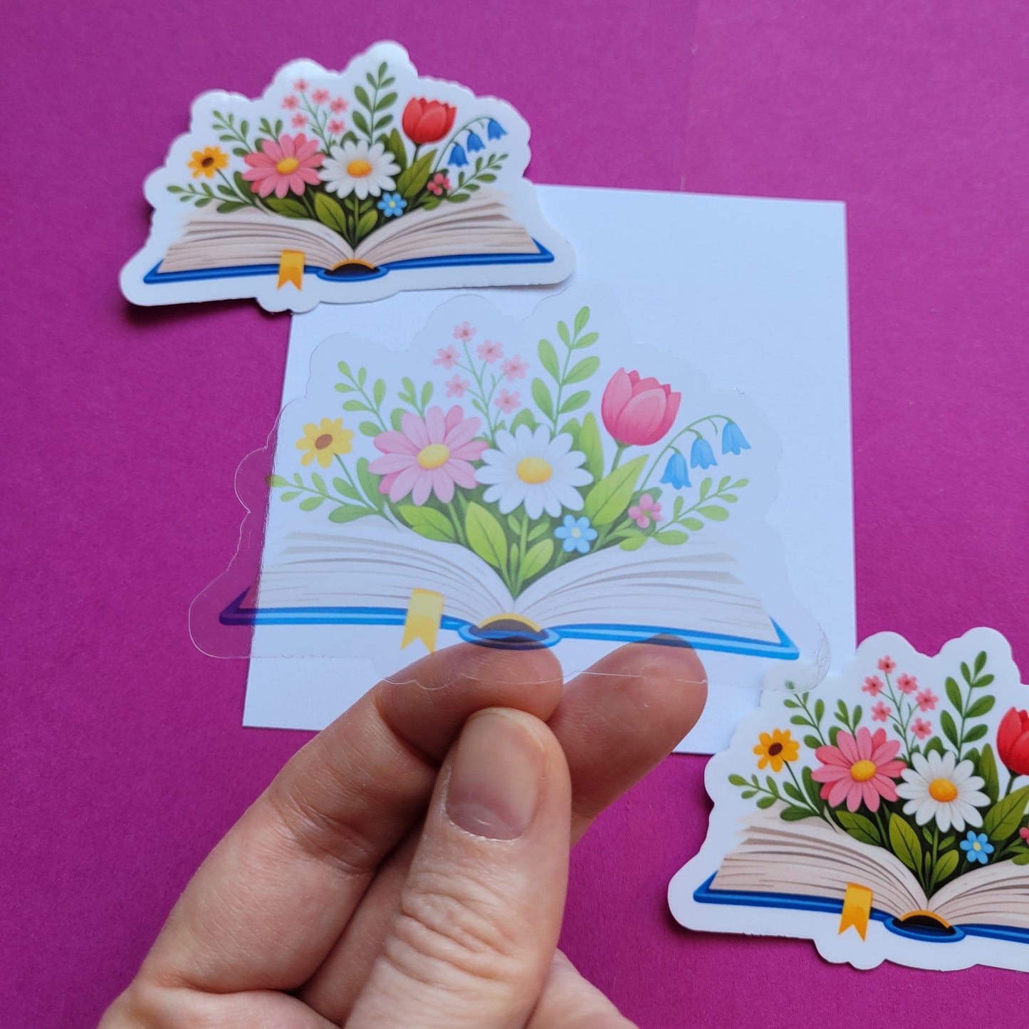 Sticker „Lesegarten - Erste Blüte“ 📖🌸