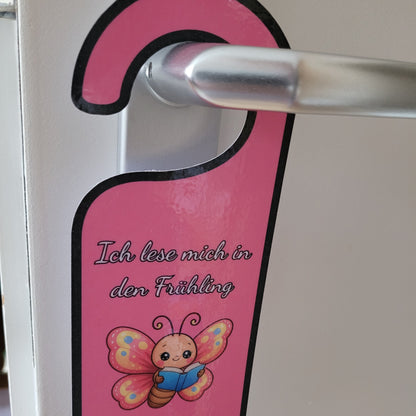 Türschild „Ich lese mich in den Frühling“ 🦋