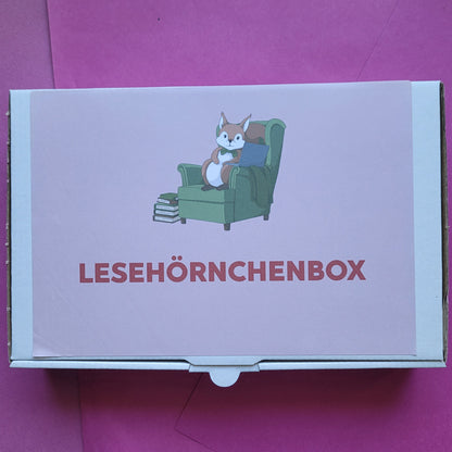 Lesehörnchenbox Strawberries & Books