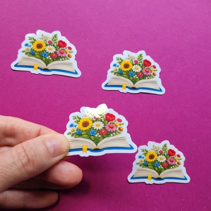 Sticker „Lesegarten - Sommerblüte“ - Lass deine Bücherliebe aufblühen 🌼📖☀️✨