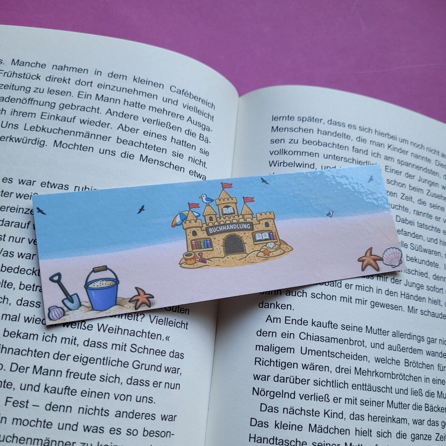 Standard-Lesezeichen „Buchhandlung Sandburg“ - Ein Sommer voller Geschichten am Strand 🏖️📚🏰✨
