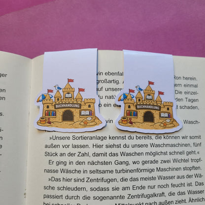 Magnet-Lesezeichen „Buchhandlung Sandburg“ - Der schönste Buchladen des Sommers 🏖️📚🏰✨