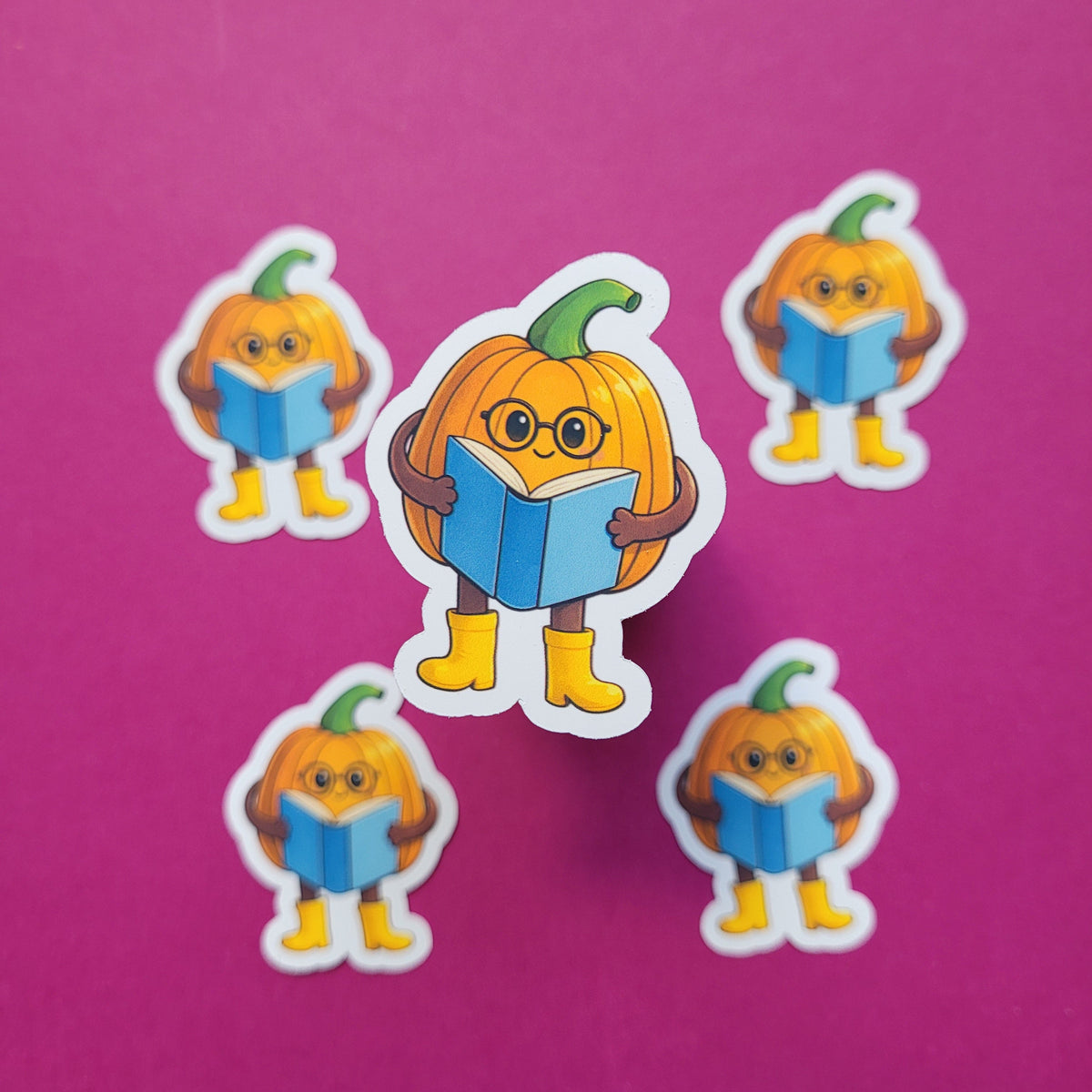 Sticker Kürby der lesende Kürbis klein matt