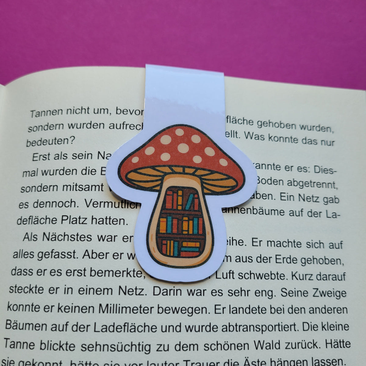 Magnet-Lesezeichen Fliegenpilz-Bücherregal glänzend