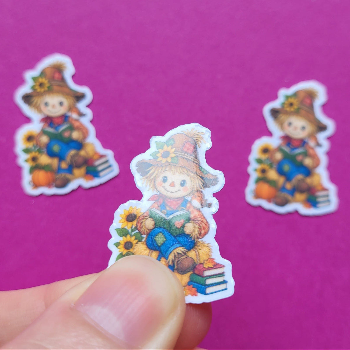 Sticker lesende Vogelscheuche Mini 3er-Set glänzend