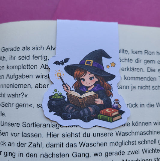 Magnet-Lesezeichen „Junghexe Walburga“ 🧙‍♀️📖✨
