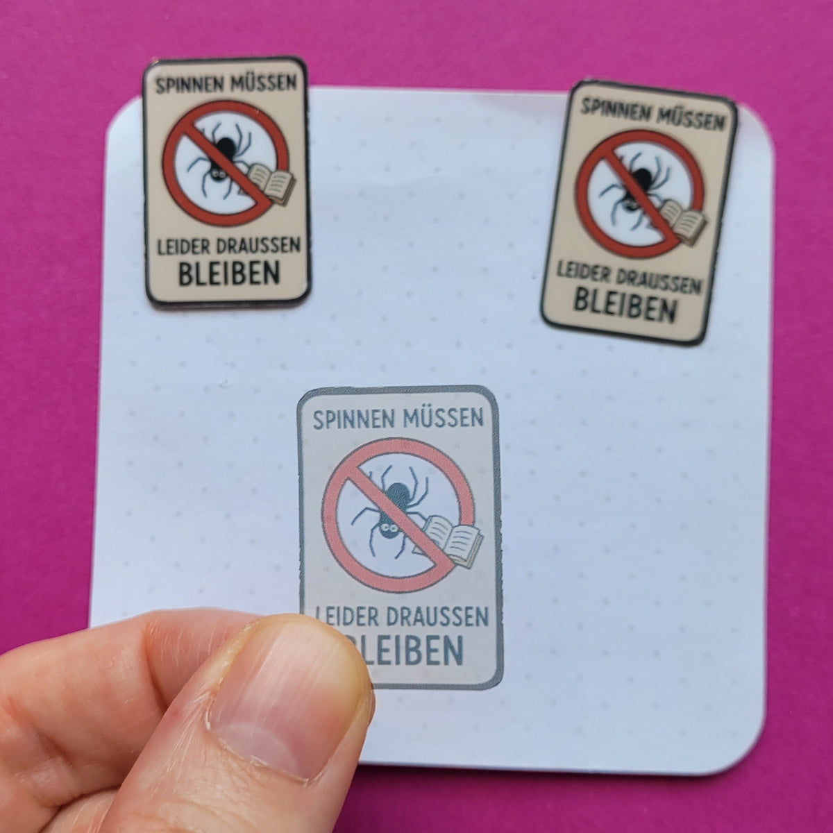 Sticker „Spinnen müssen leider draußen bleiben“